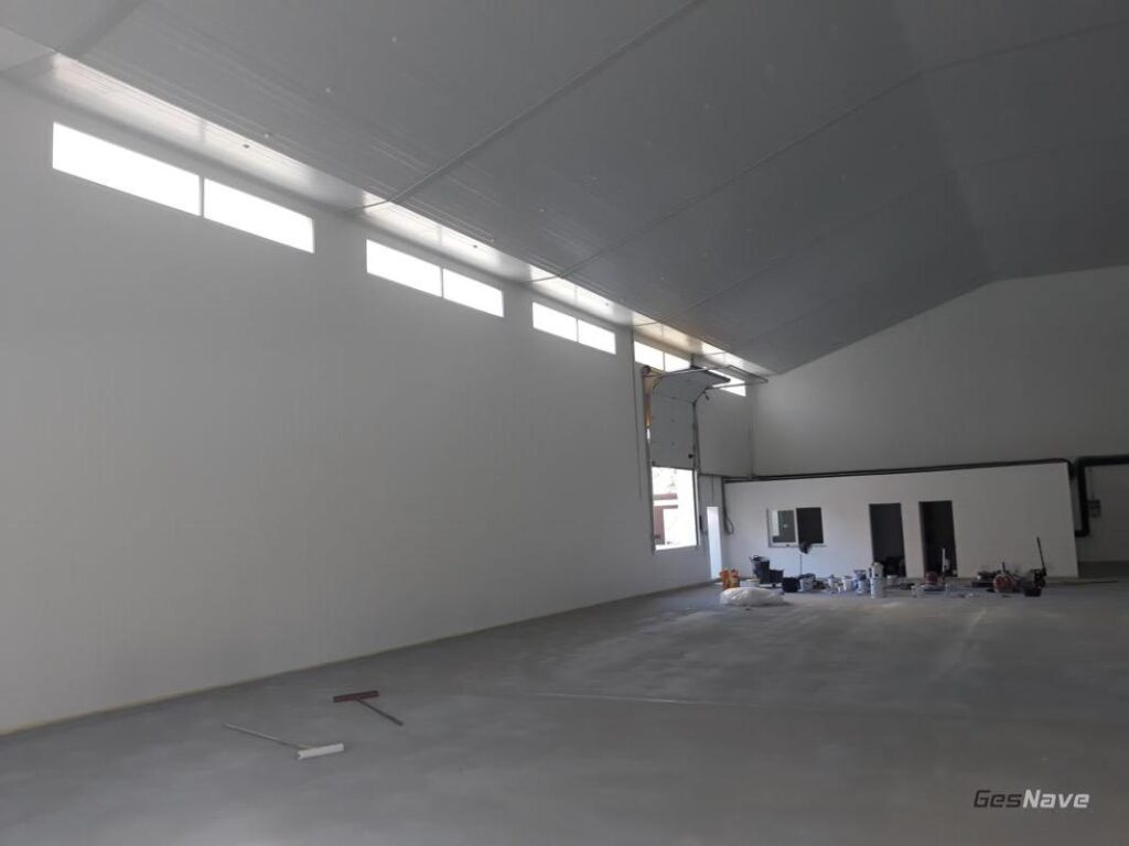 Imagen nave en construcción